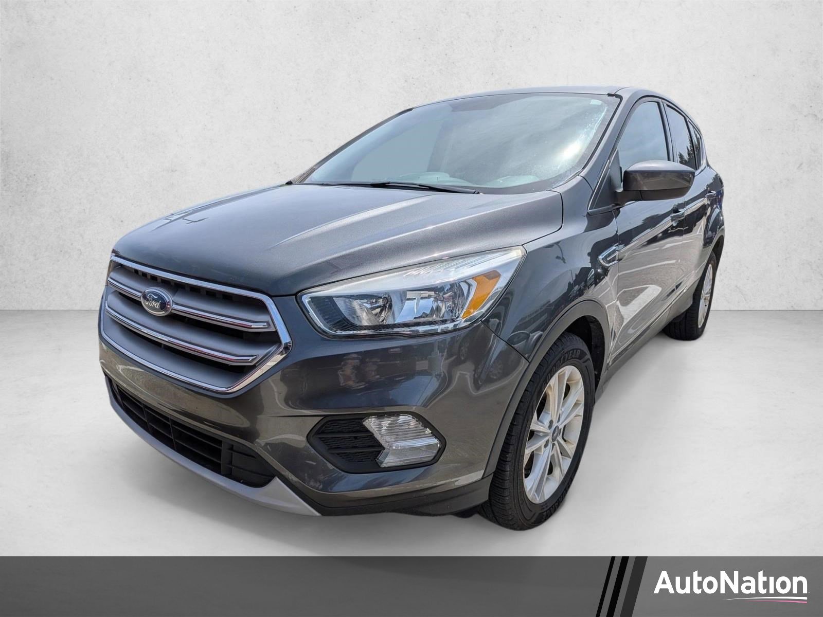 Certified 2017 Ford Escape SE w/ SE Cold Weather Package