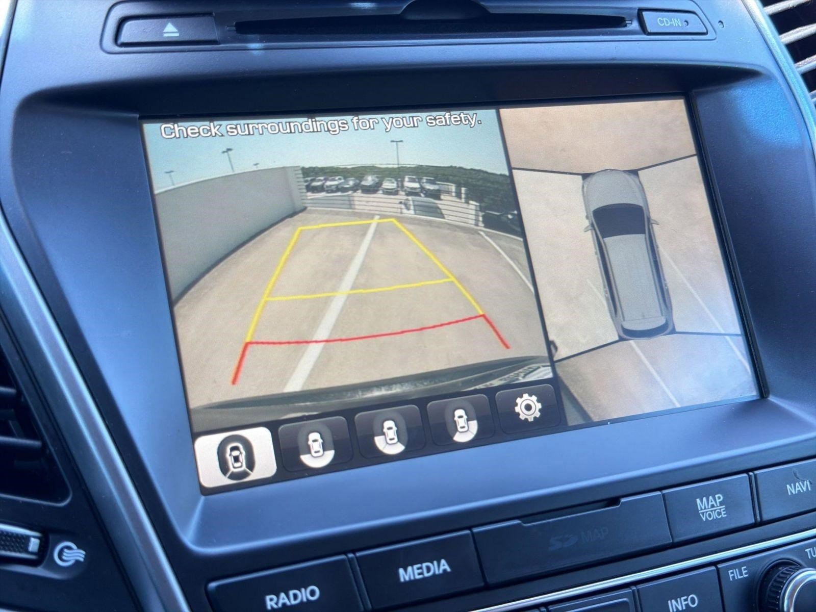 2017 Hyundai Santa Fe SE