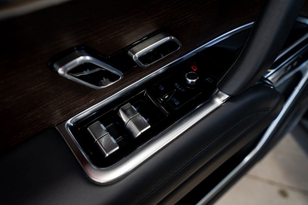 2023 Land Rover Range Rover Long Wheelbase Autobiography