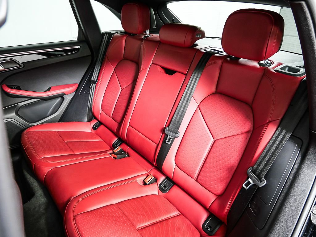 2021 Porsche Macan S