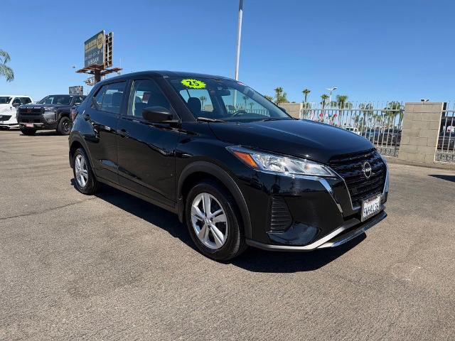 Certified 2025 Nissan Kicks Play S
