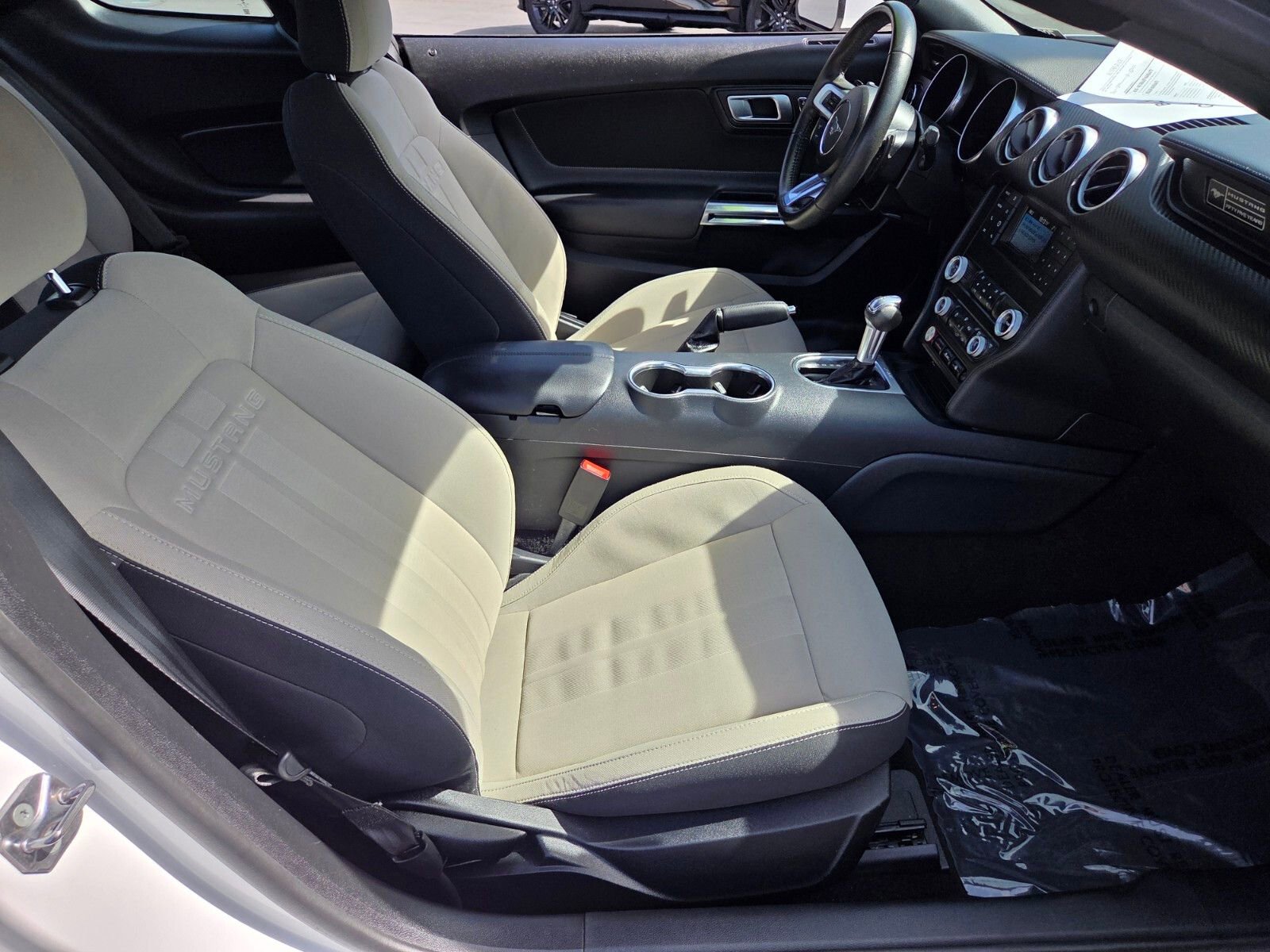 2020 Ford Mustang Coupe