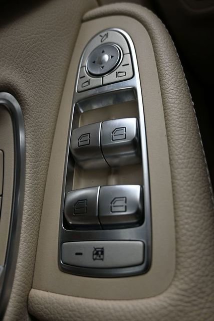 2021 Mercedes-Benz C 300 Sedan