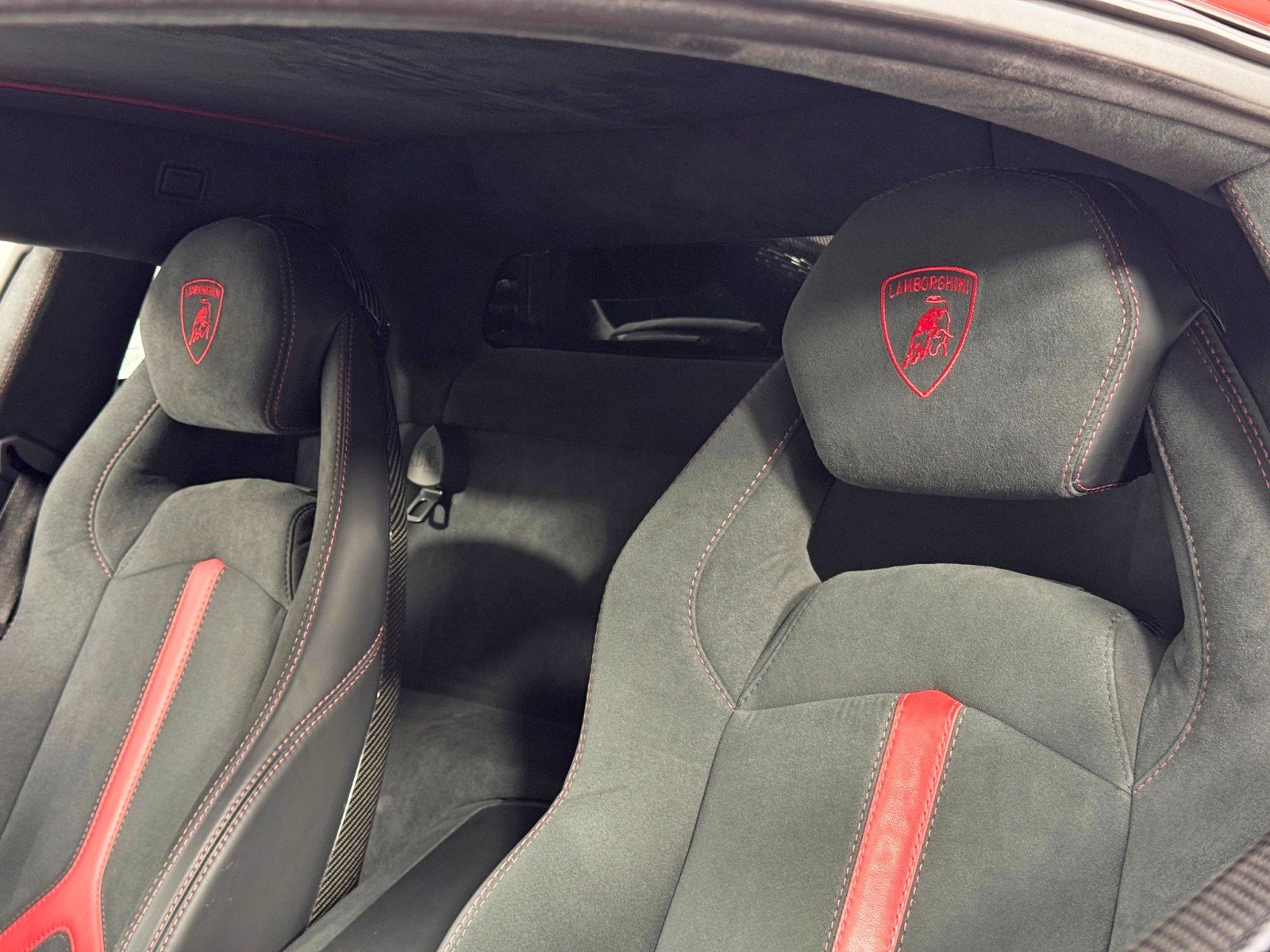 2017 Lamborghini Aventador S