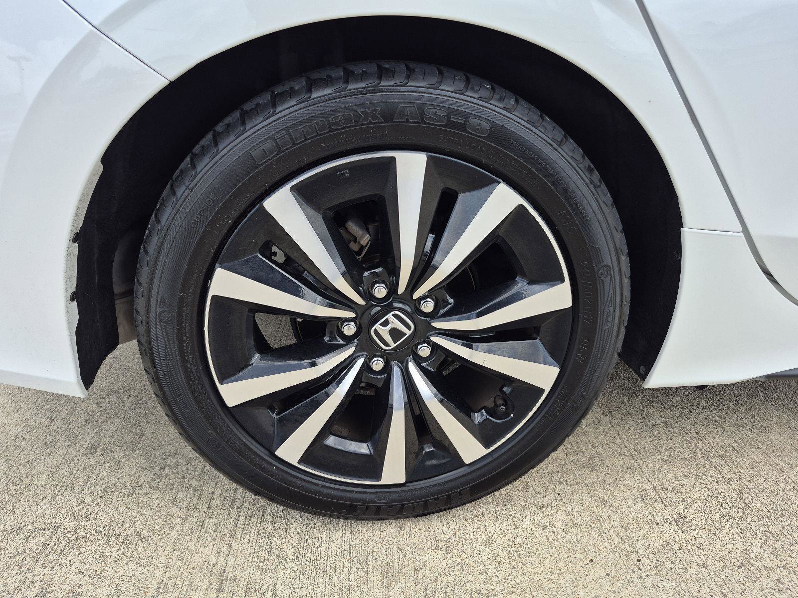 2022 Honda Civic EX-L