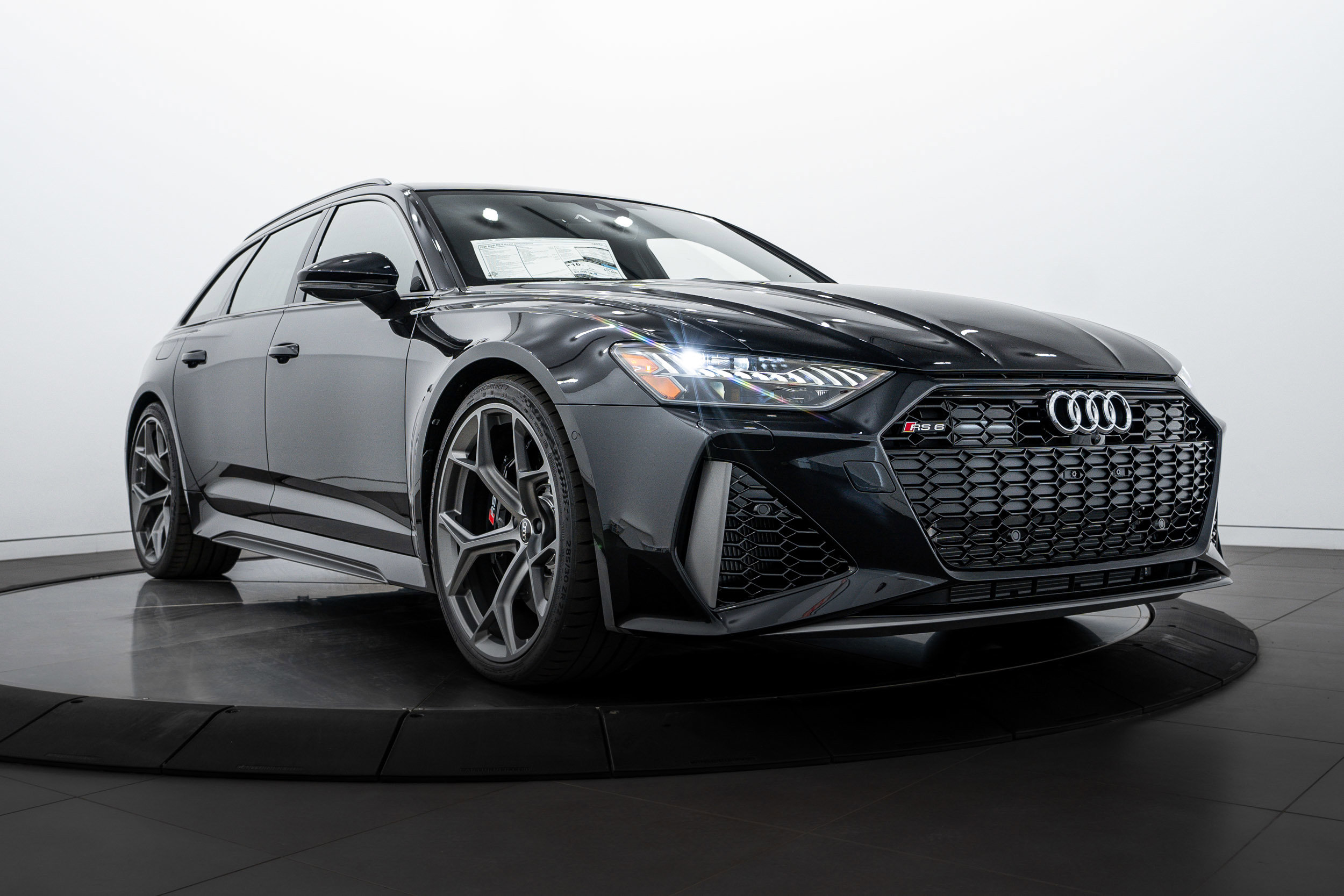 New 2026 Audi RS 6 performance