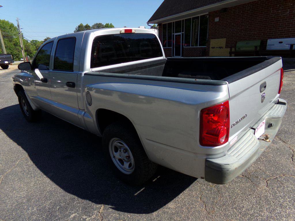 2006 Dodge Dakota ST