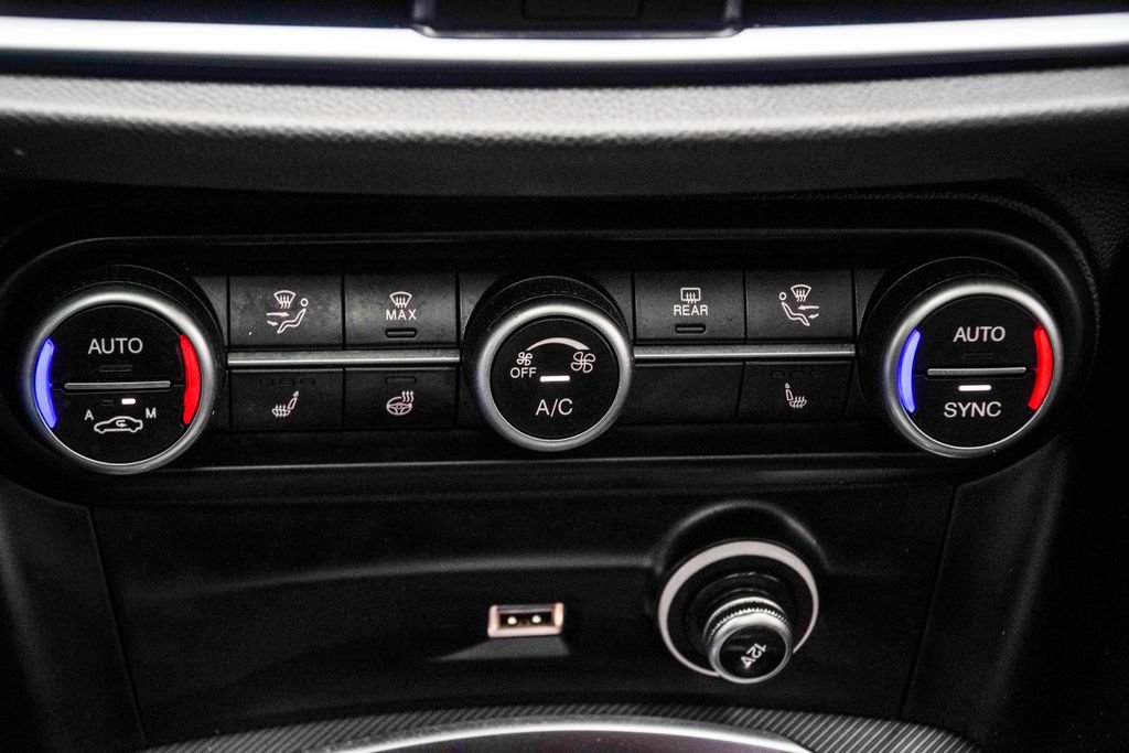 2023 Alfa Romeo Stelvio Veloce