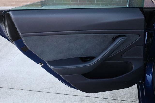 2019 Tesla Model 3 Performance