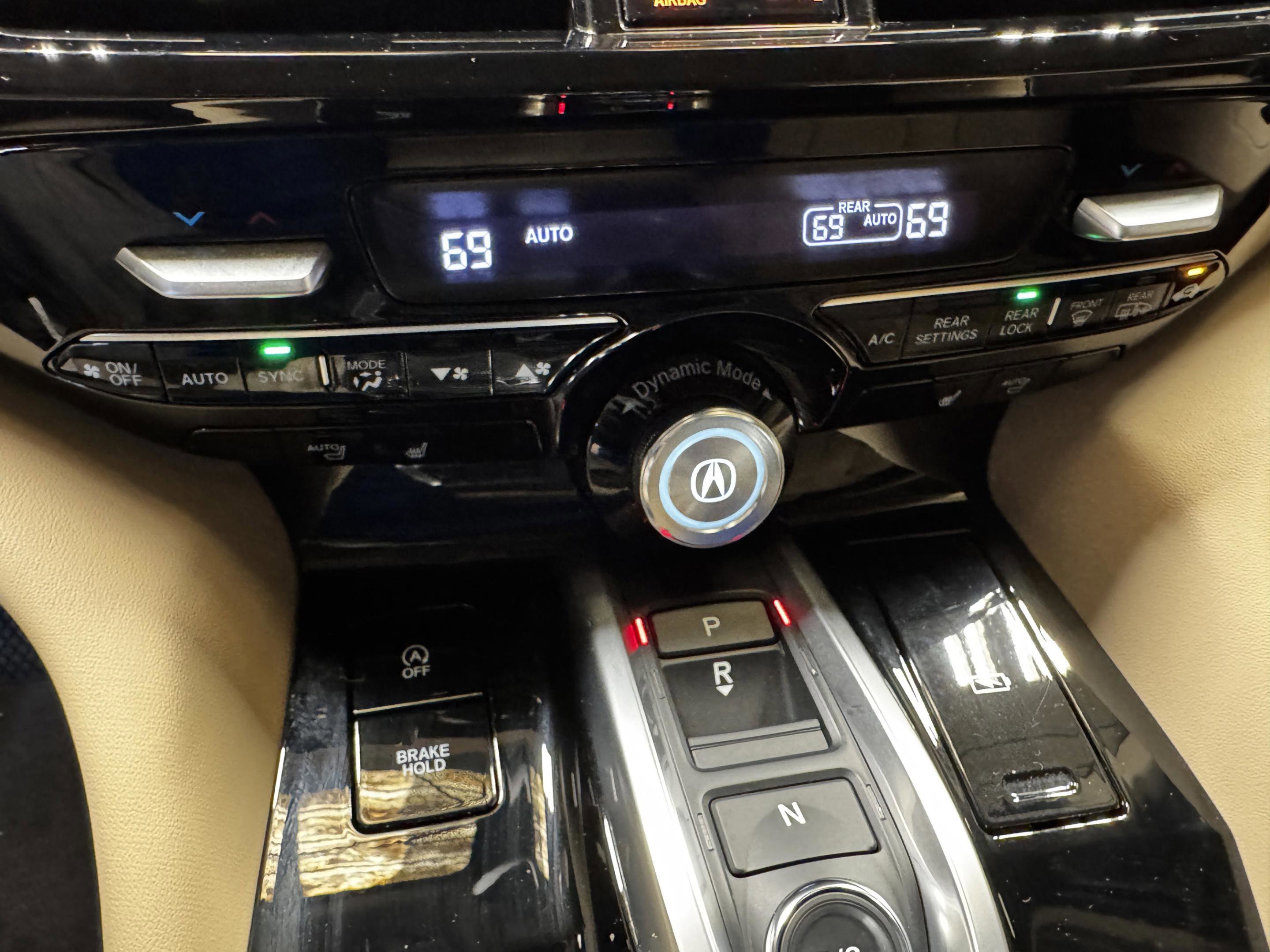 2023 Acura MDX FWD w/ Technology Package