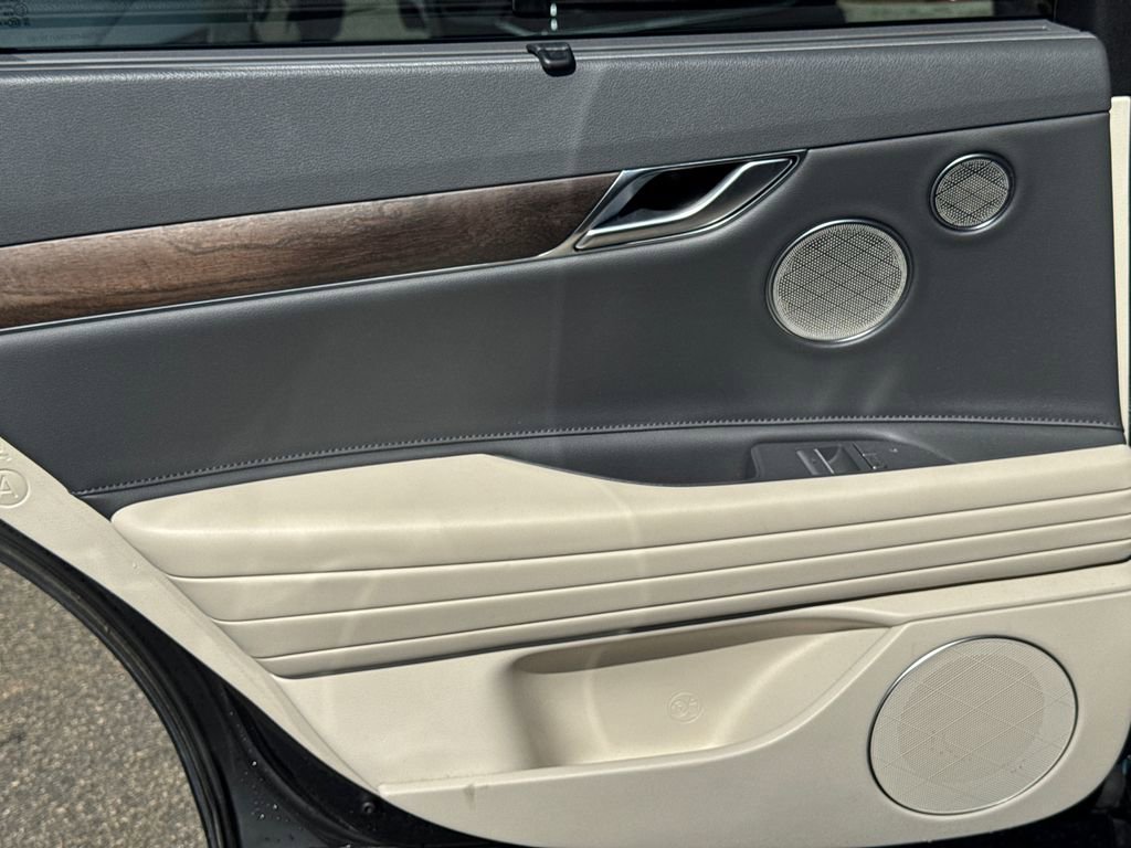 2022 Genesis G80 2.5T