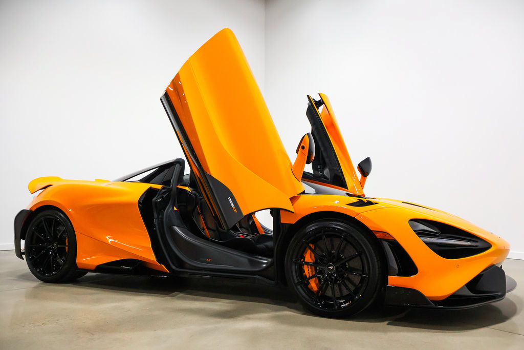 Used 2022 McLaren 765LT photo 75