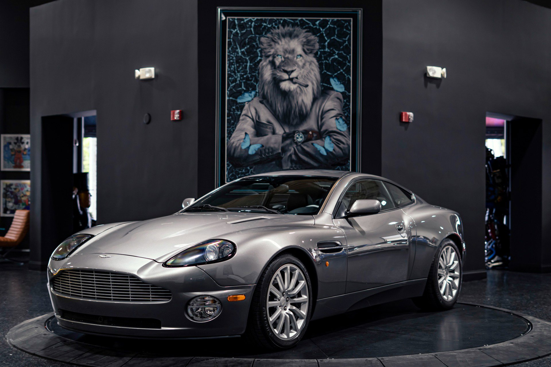 Used 2003 Aston Martin Vanquish
