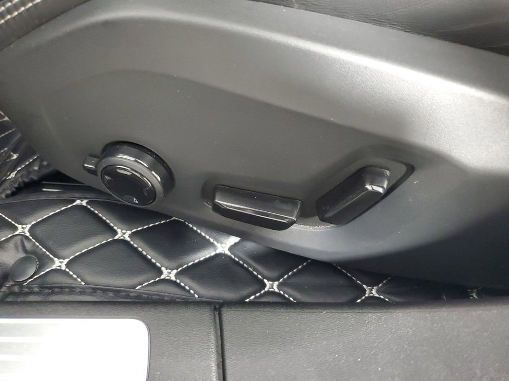 2022 Volvo S90 B6 Inscription