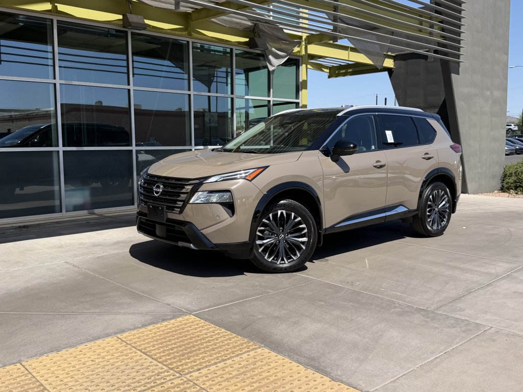 Used 2024 Nissan Rogue Platinum