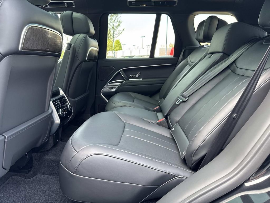 2025 Land Rover Range Rover Autobiography