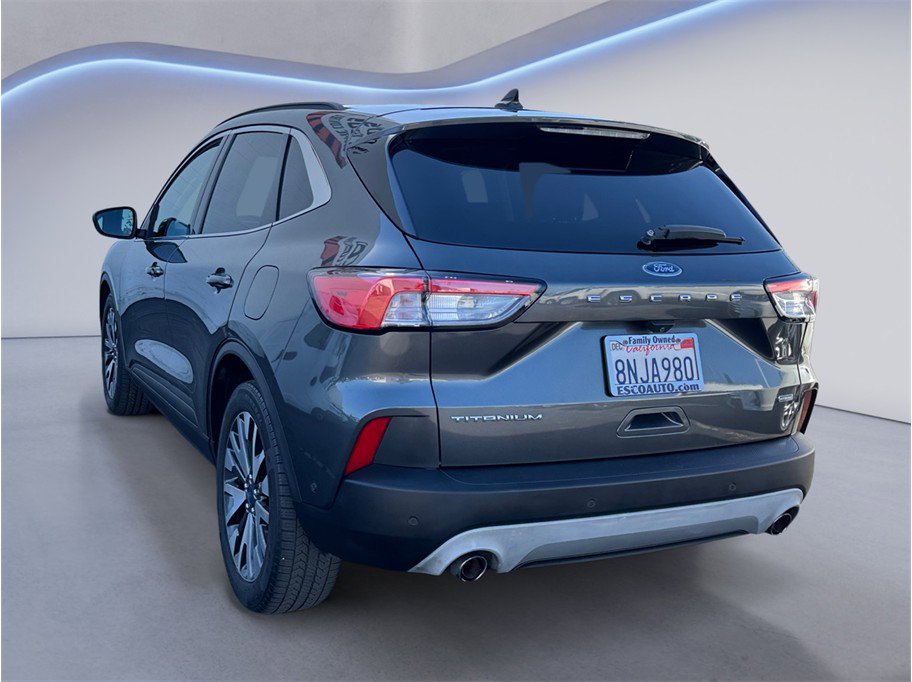 2020 Ford Escape Titanium