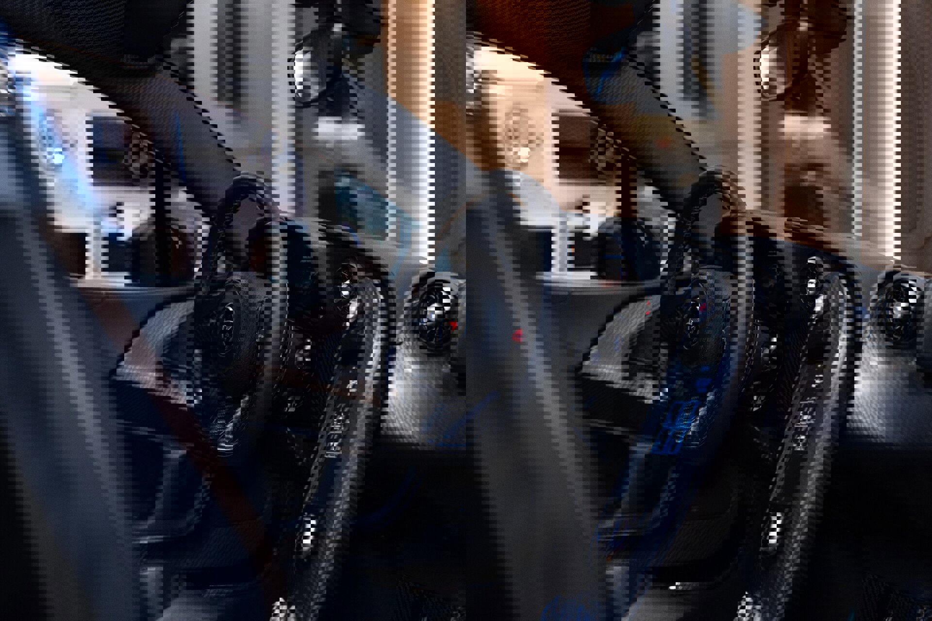 Used 2014 McLaren P1 photo 44