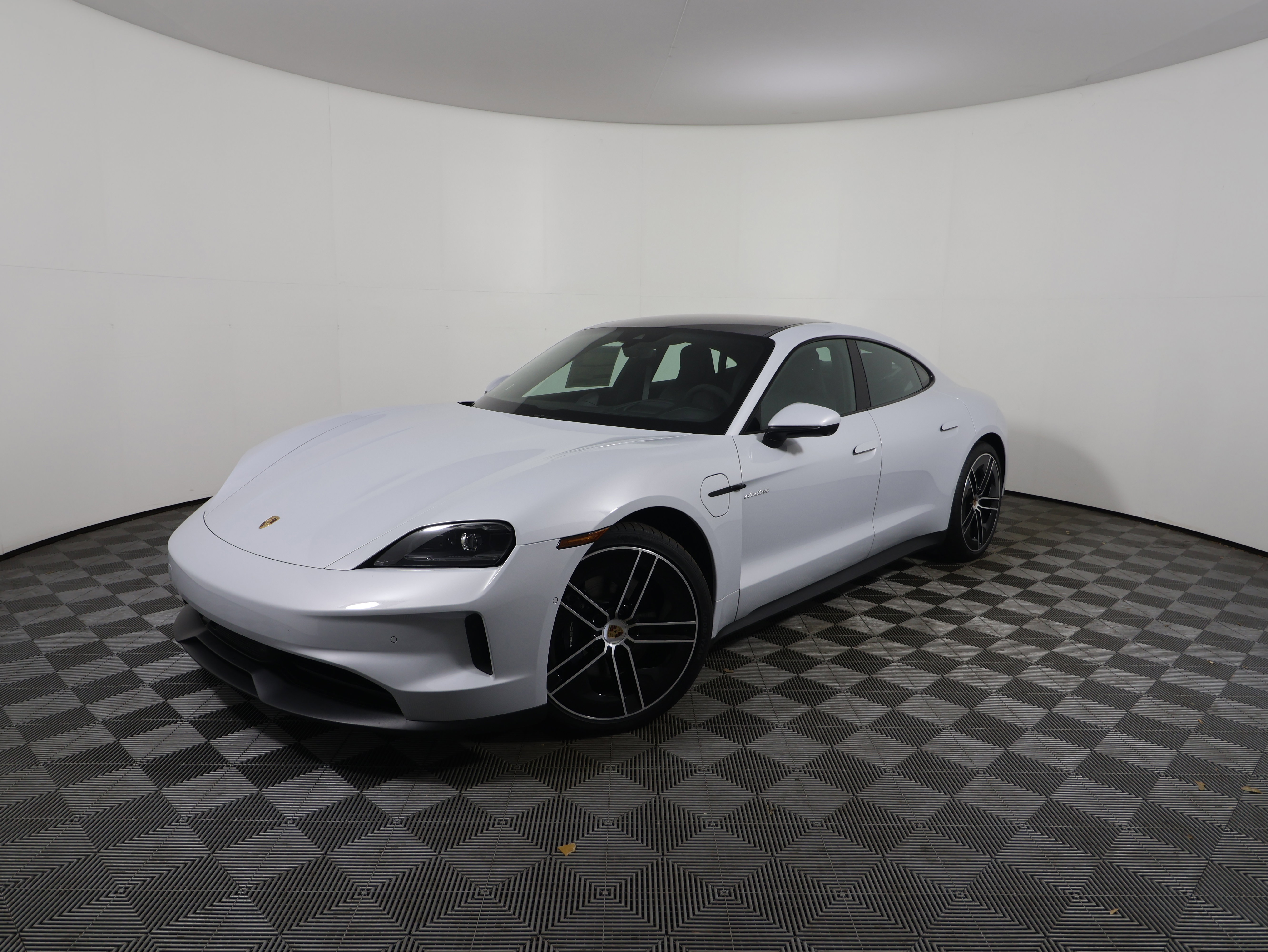 New 2025 Porsche Taycan