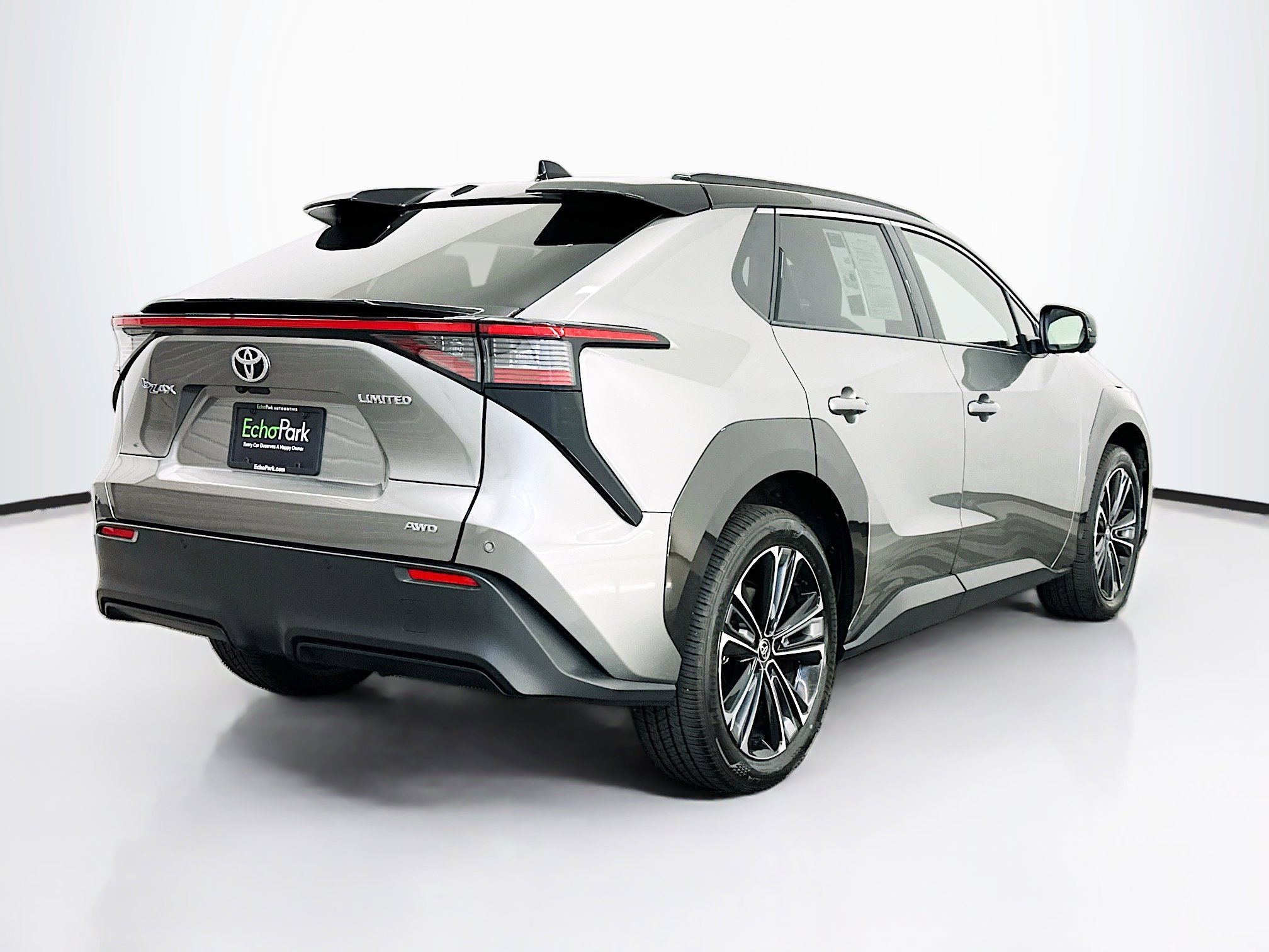 2023 Toyota bZ4X Limited