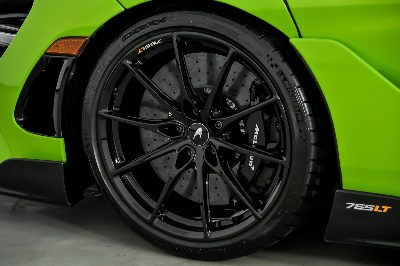 Used 2021 McLaren 765LT photo 18