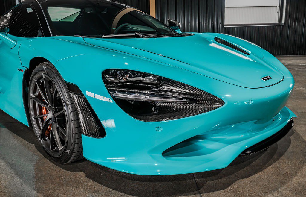 Used 2025 McLaren 750S Spider photo 9