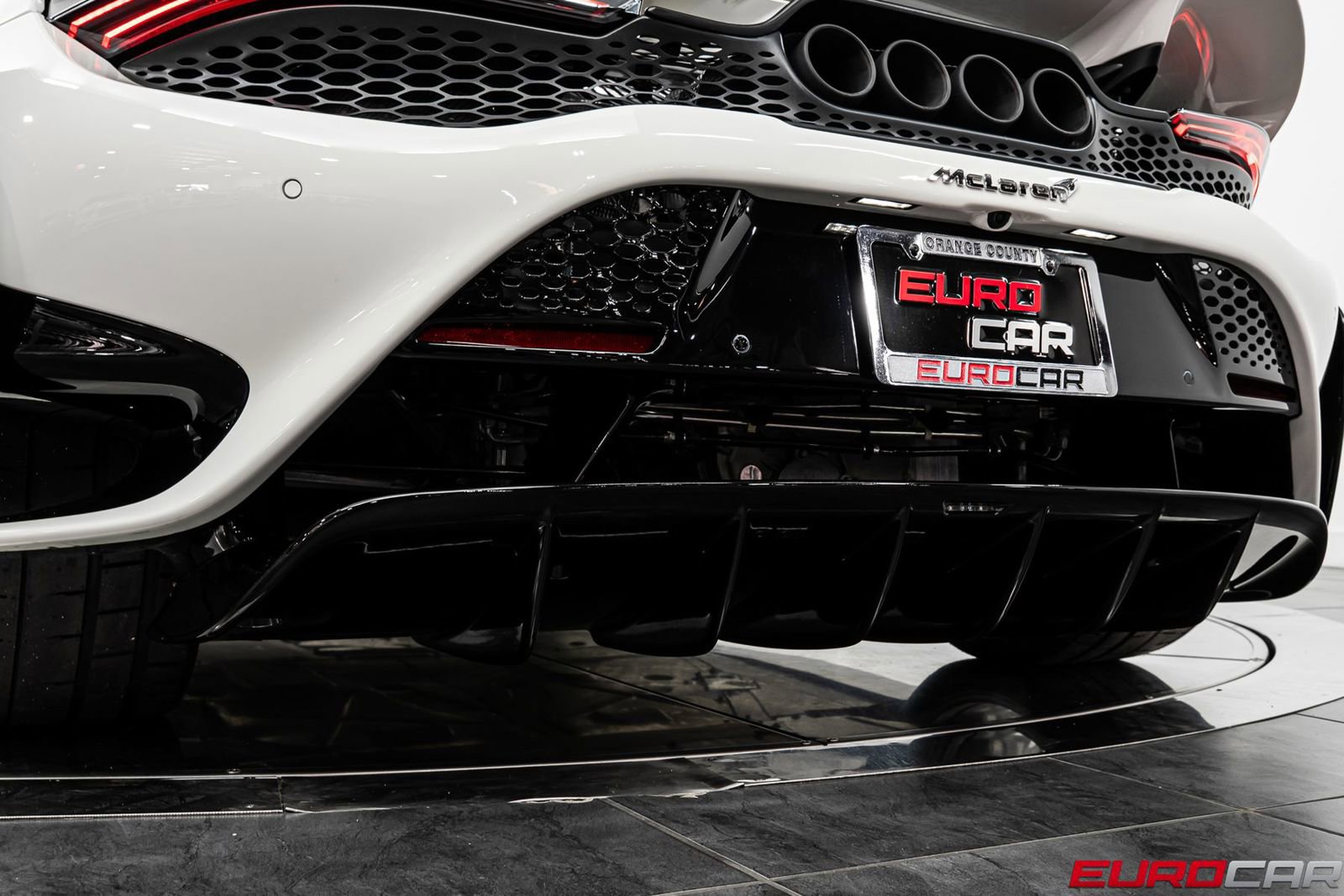 Used 2021 McLaren 765LT photo 22