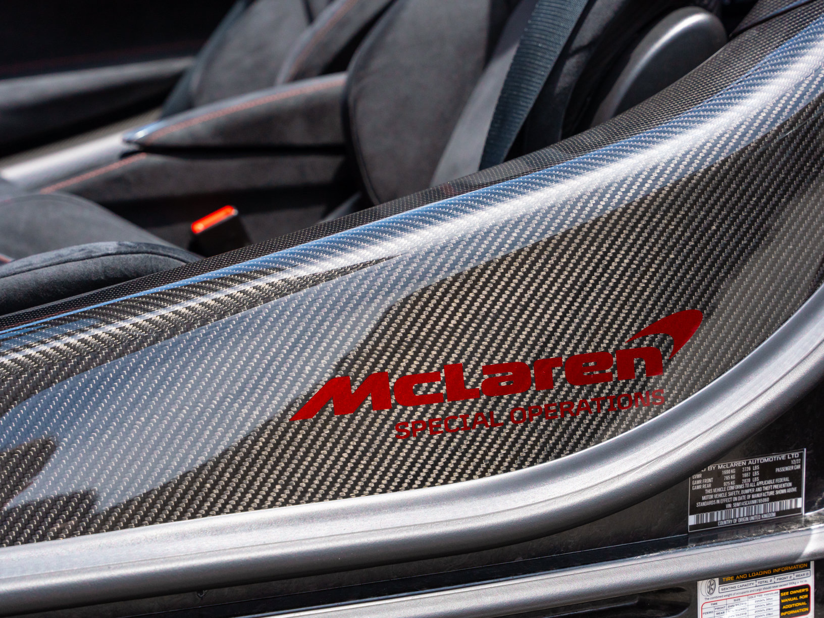 Used 2022 McLaren 765LT photo 11