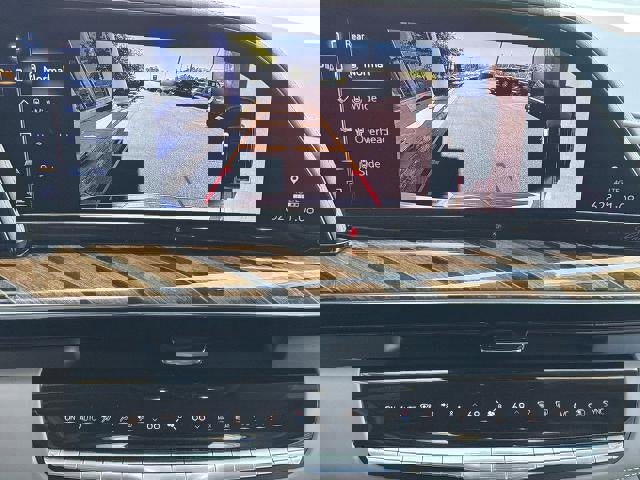 2022 Cadillac Escalade Premium Luxury Platinum