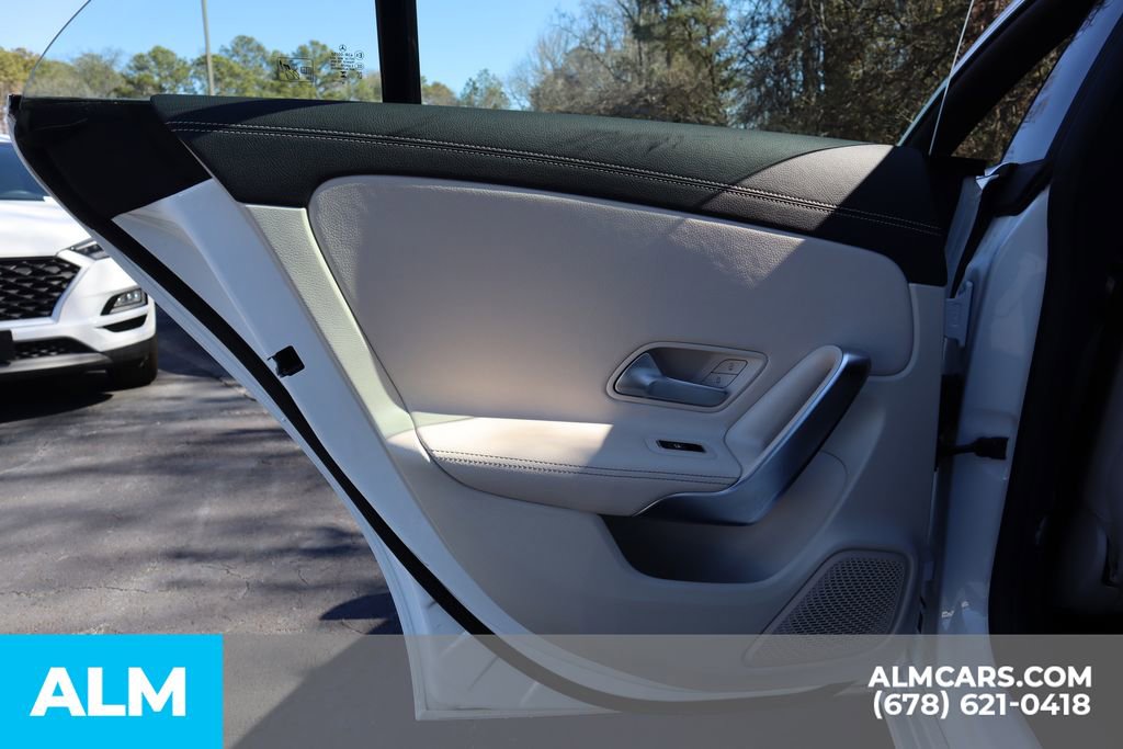 2025 Mercedes-Benz CLA 250