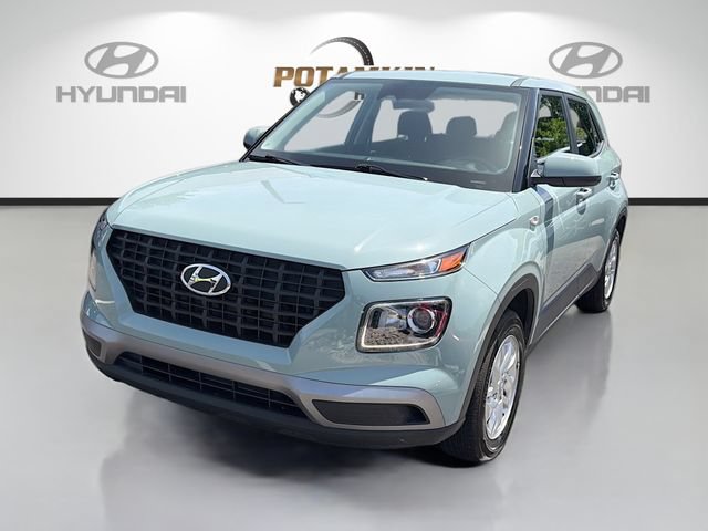 Certified 2025 Hyundai Venue SE