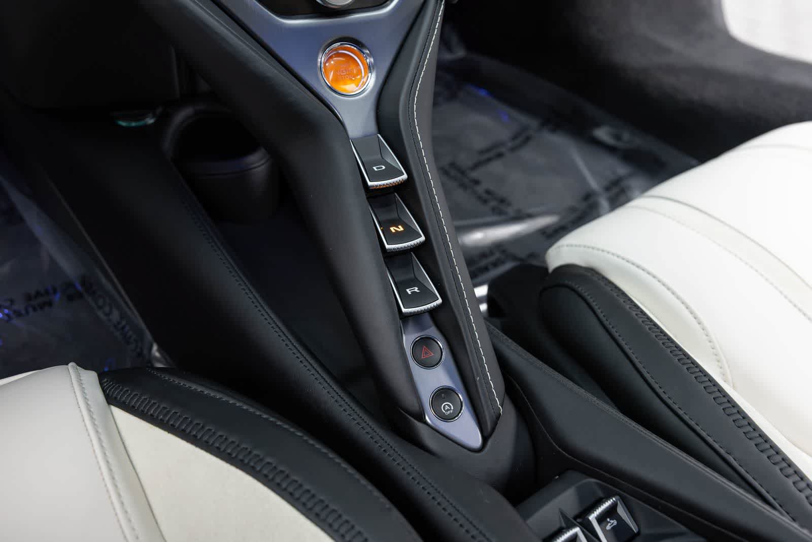 Used 2026 McLaren 750S Spider photo 15