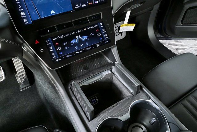 2026 Maserati Grecale Modena