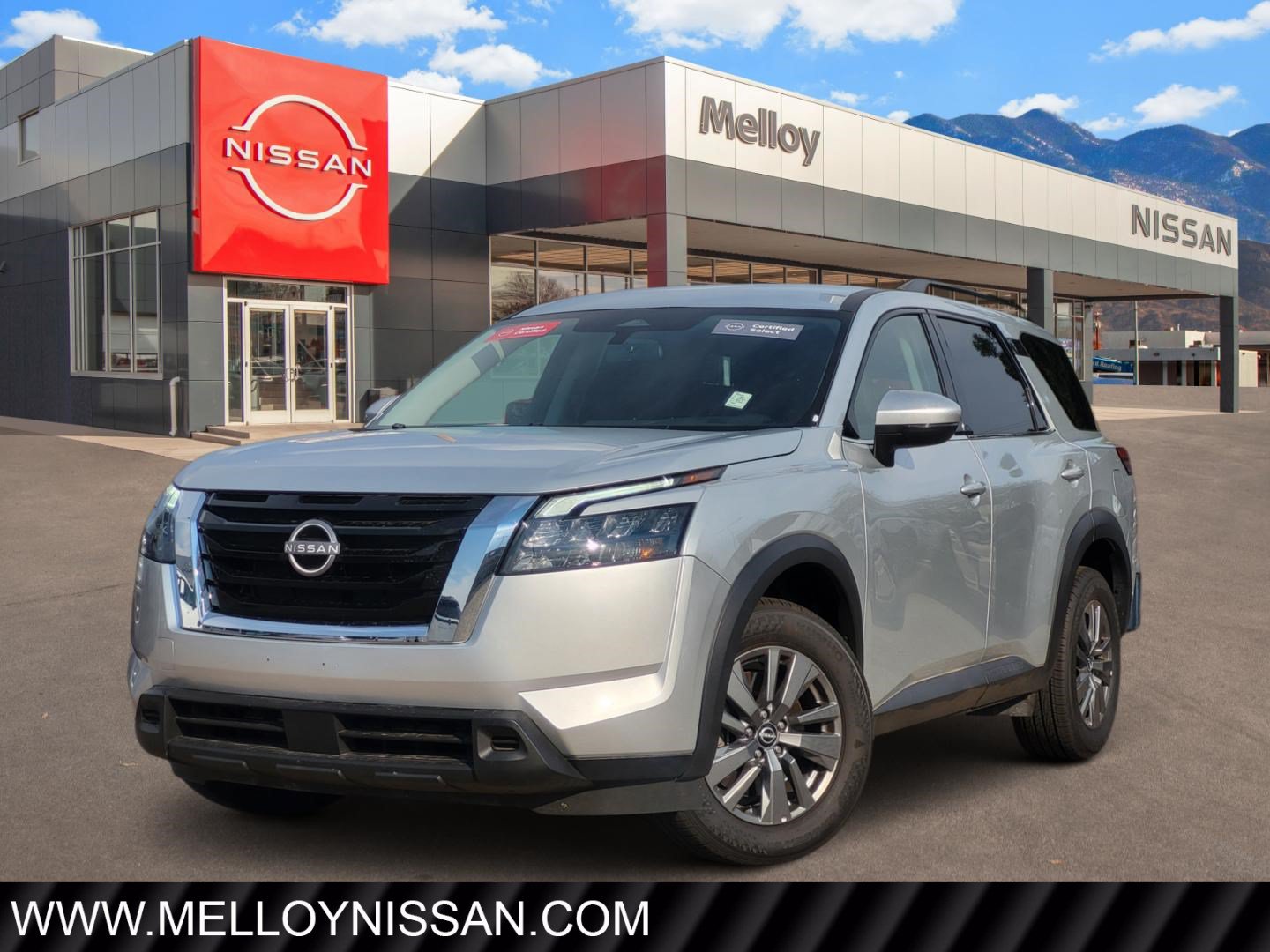 Certified 2025 Nissan Pathfinder SV