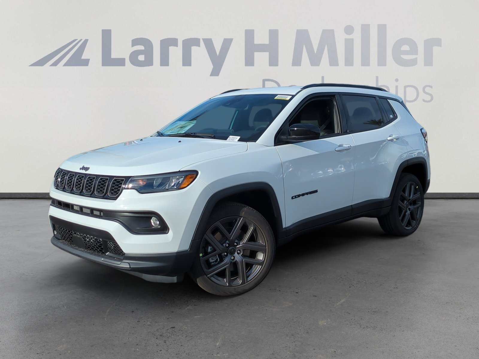 Larry H. Miller Chrysler Jeep Avondale in Avondale, AZ | 136 Cars