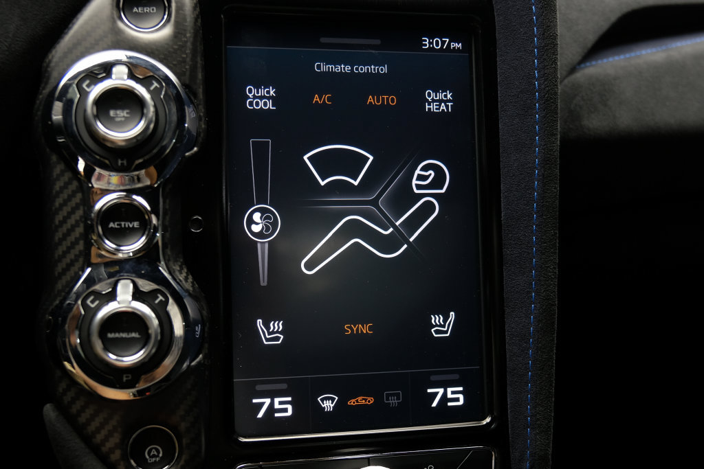 Used 2021 McLaren 765LT photo 38