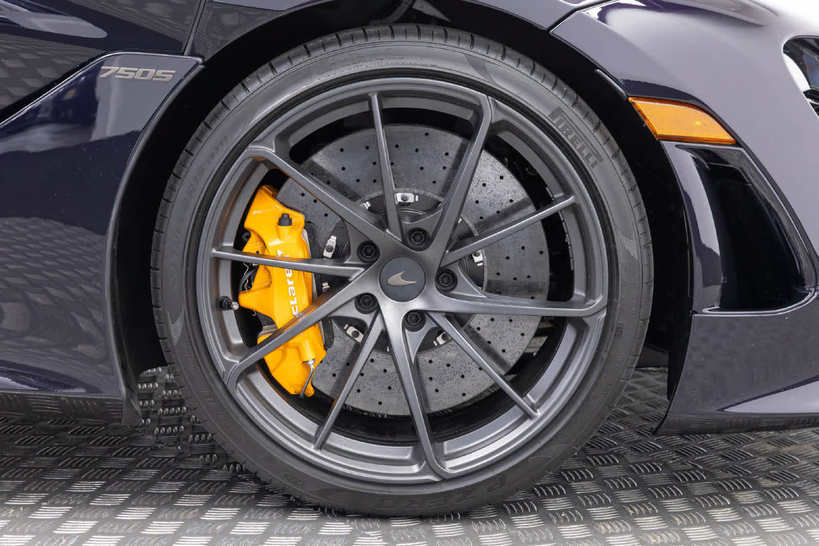 Used 2026 McLaren 750S photo 37