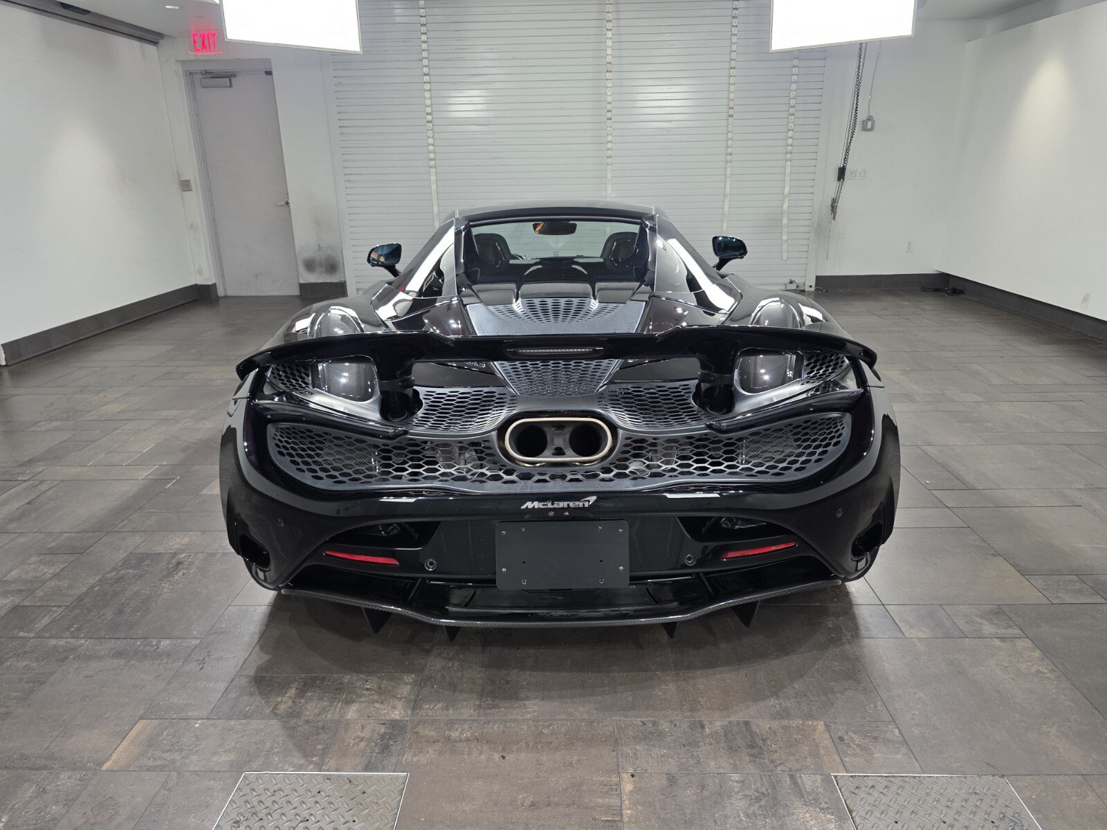 Used 2025 McLaren 750S Spider photo 22