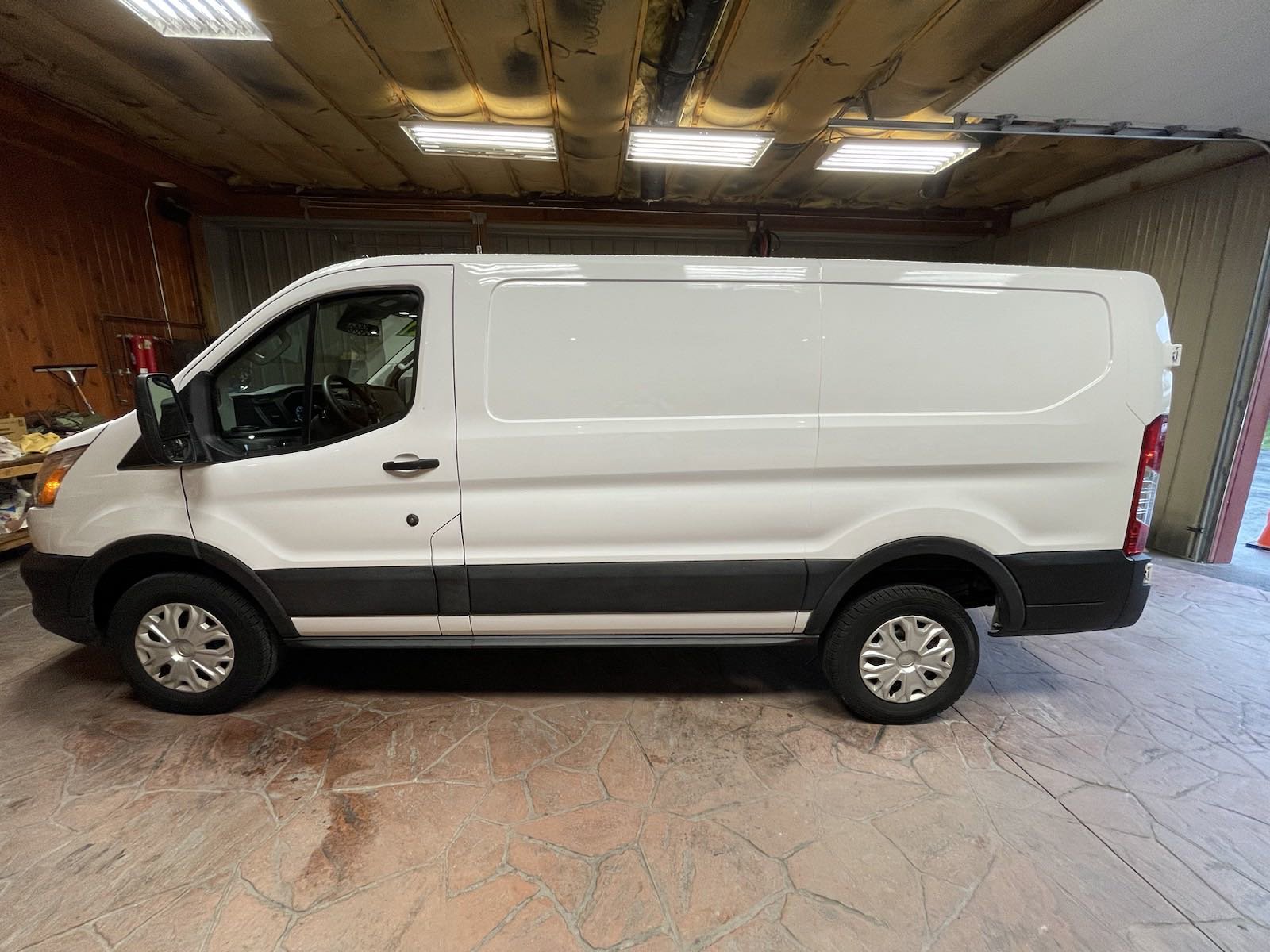 2021 Ford Transit 250 Low Roof