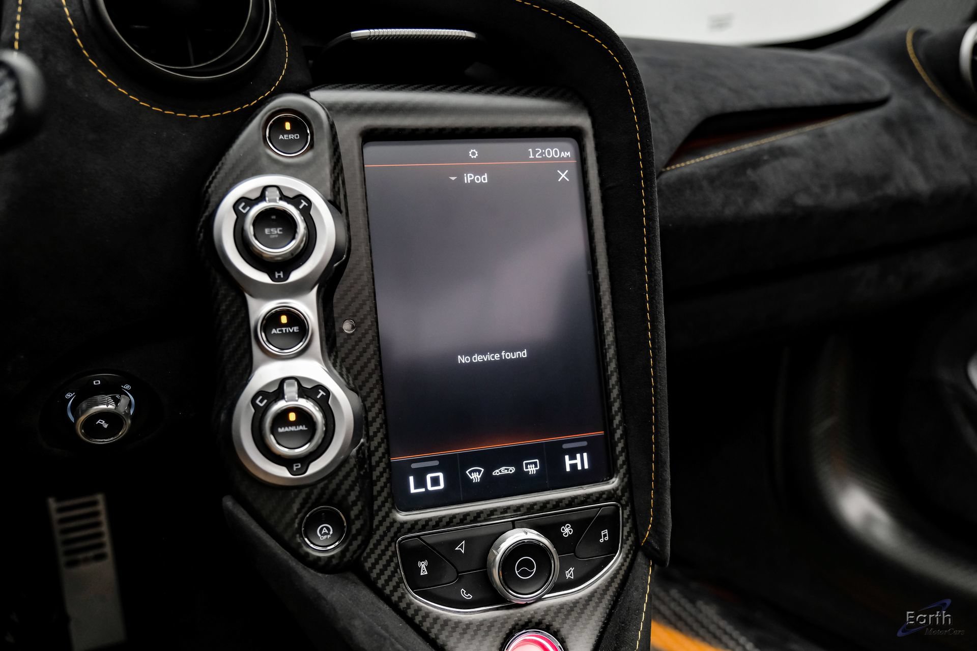 Used 2022 McLaren 765LT photo 99