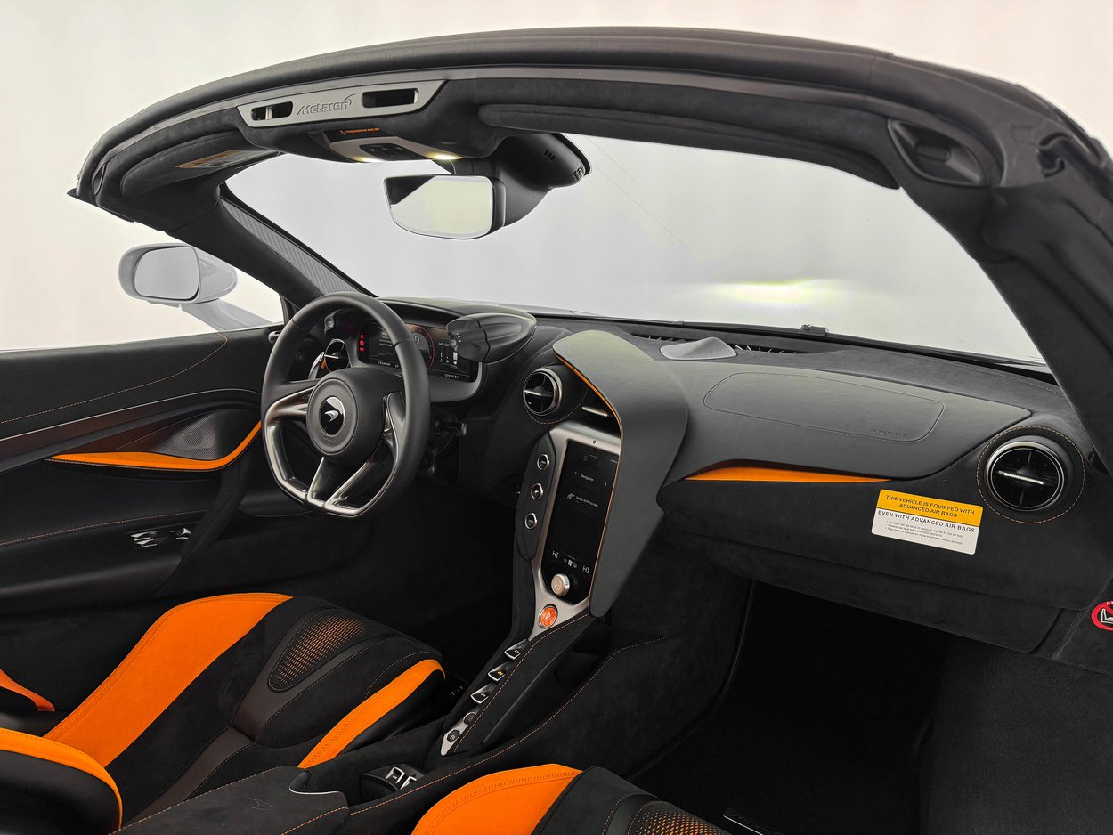 Used 2026 McLaren 750S Spider photo 26