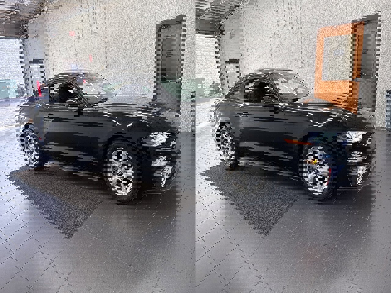 2019 Ford Mustang EcoBoost