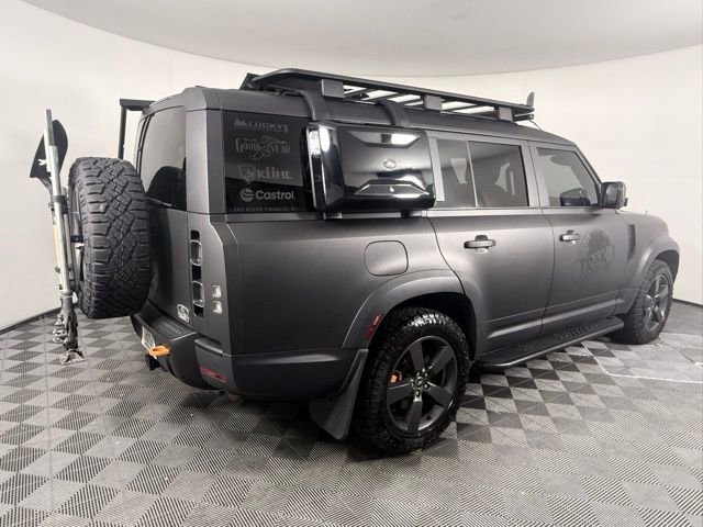 2023 Land Rover Defender 130 SE