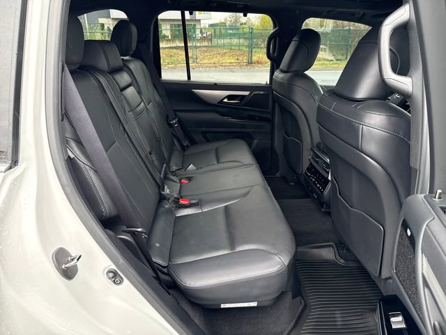 2024 Lexus LX 600 F Sport