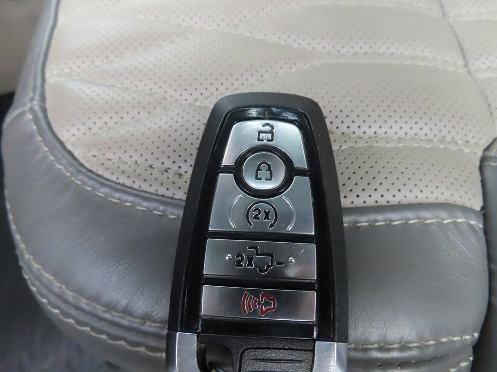 2025 Ford F450 Platinum