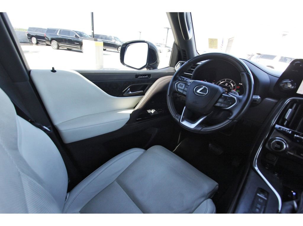 2023 Lexus LX 600 4WD