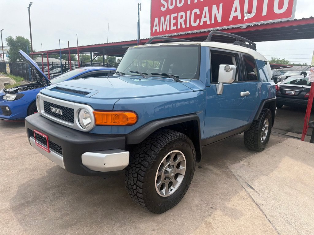 Used 2012 Toyota FJ Cruiser 4WD w/ Upgrade Pkg