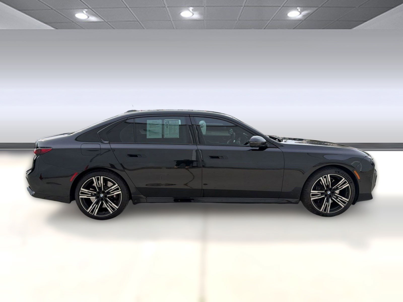 2024 BMW 760i xDrive