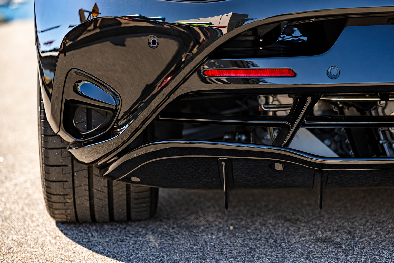Used 2024 McLaren 750S photo 25