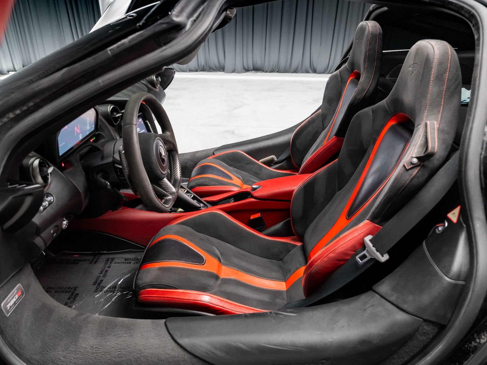 Used 2019 McLaren 720S photo 44